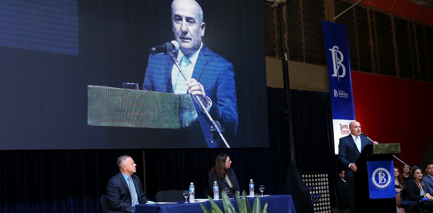 Fundación Barceló celebró la graduación de sus nuevos médicos
