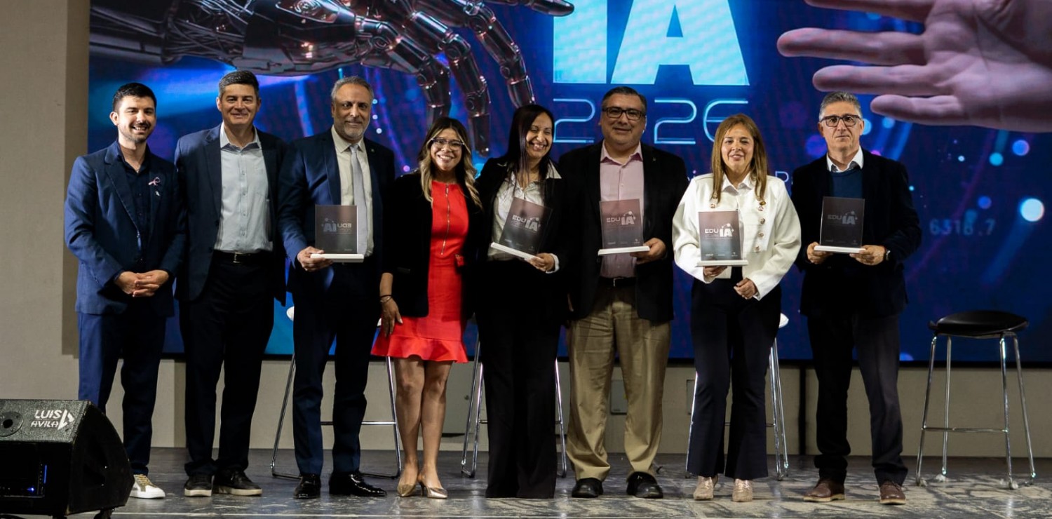 La Fundación Barceló participó del Congreso de Inteligencia Artificial y Educación en La Rioja